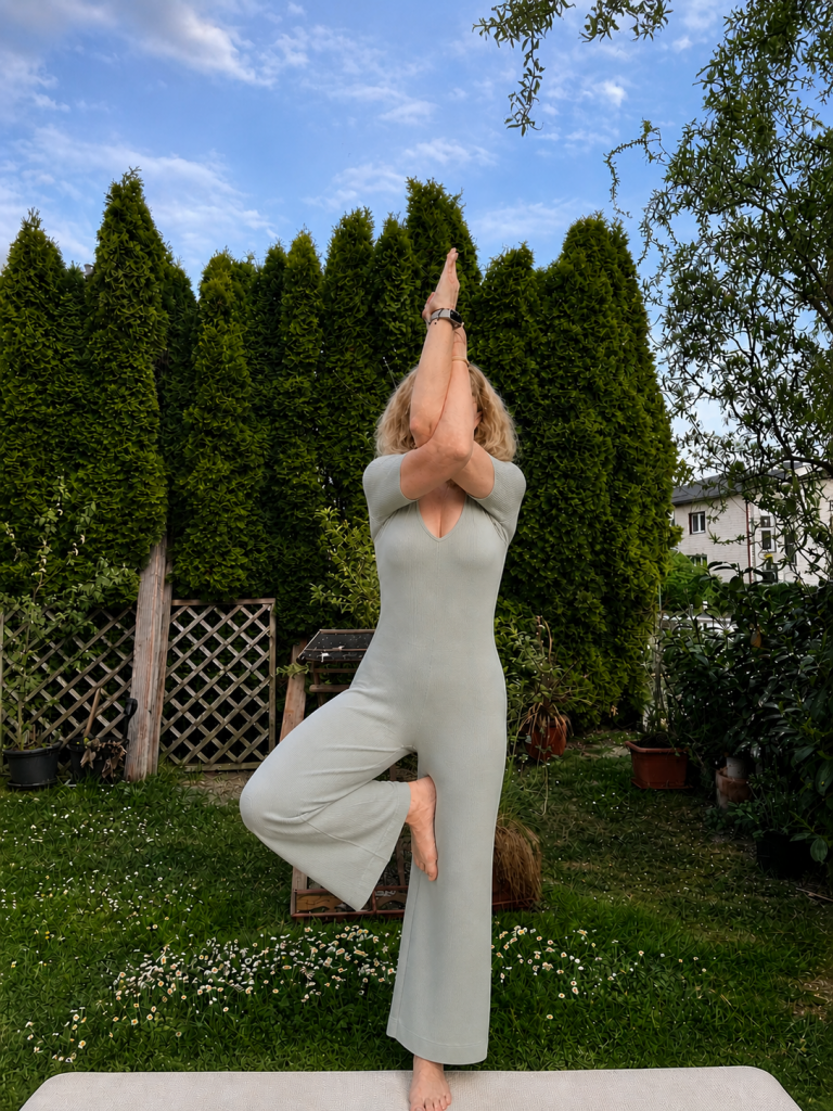 Edda Berger von lifestyle-austria: Afterwork-Yoga im Garten